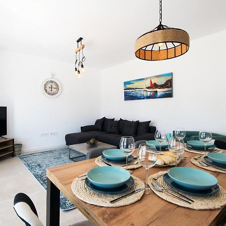 Alamar The Best Luxury Apartment On The Beach ตอร์เรโมลิโนส ภายนอก รูปภาพ