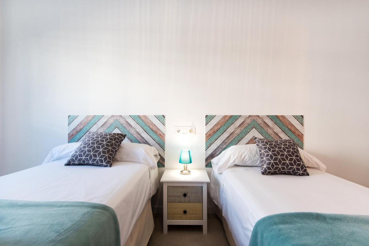 Alamar The Best Luxury Apartment On The Beach ตอร์เรโมลิโนส ภายนอก รูปภาพ